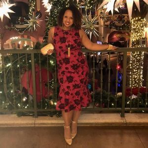 Meet your Posher, Reyni